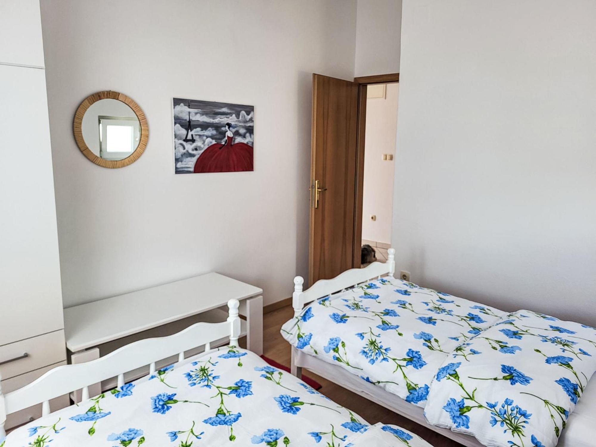 Apartment Ana - Big351 By Interhome トゥラニ エクステリア 写真