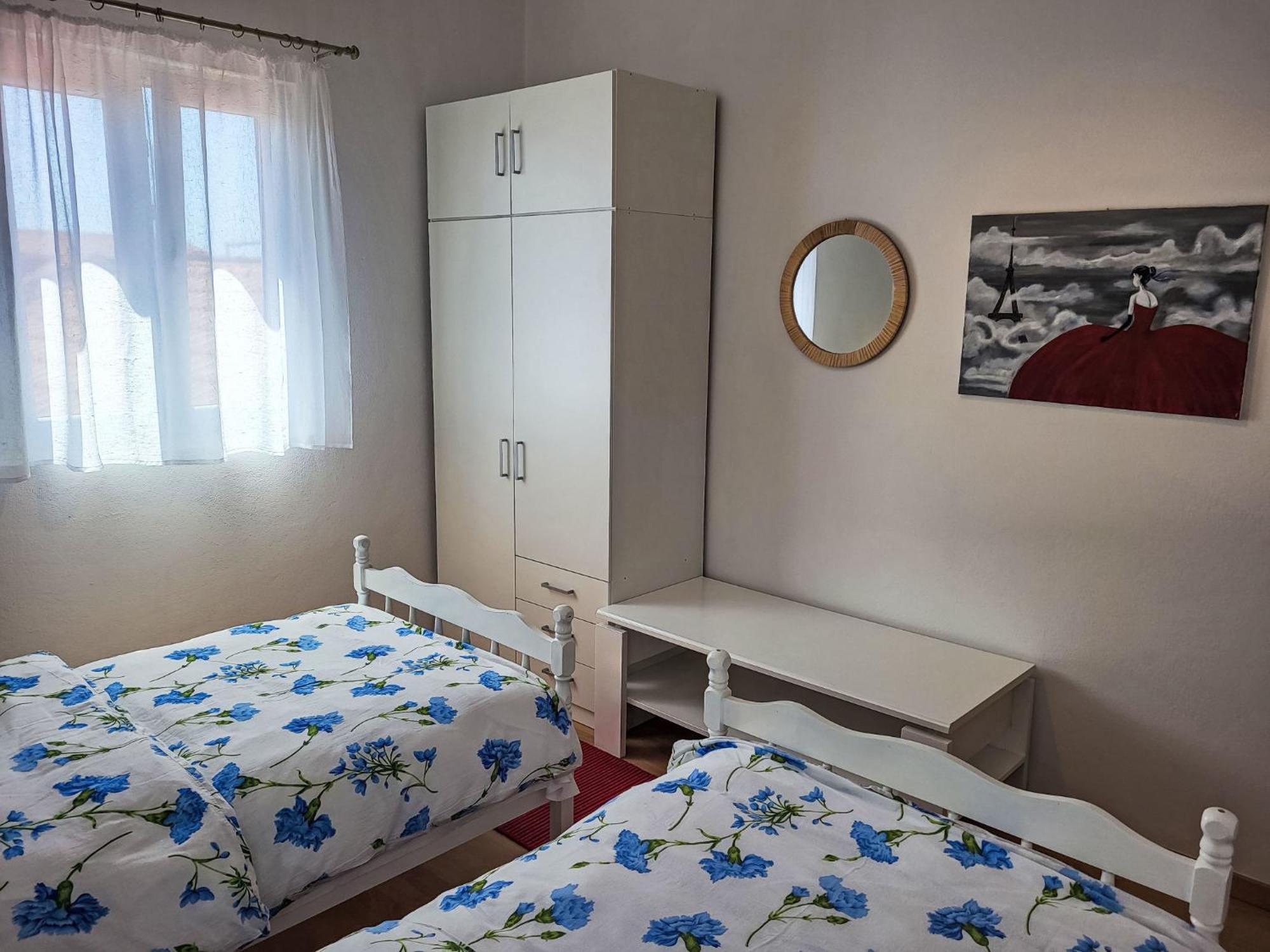 Apartment Ana - Big351 By Interhome トゥラニ エクステリア 写真