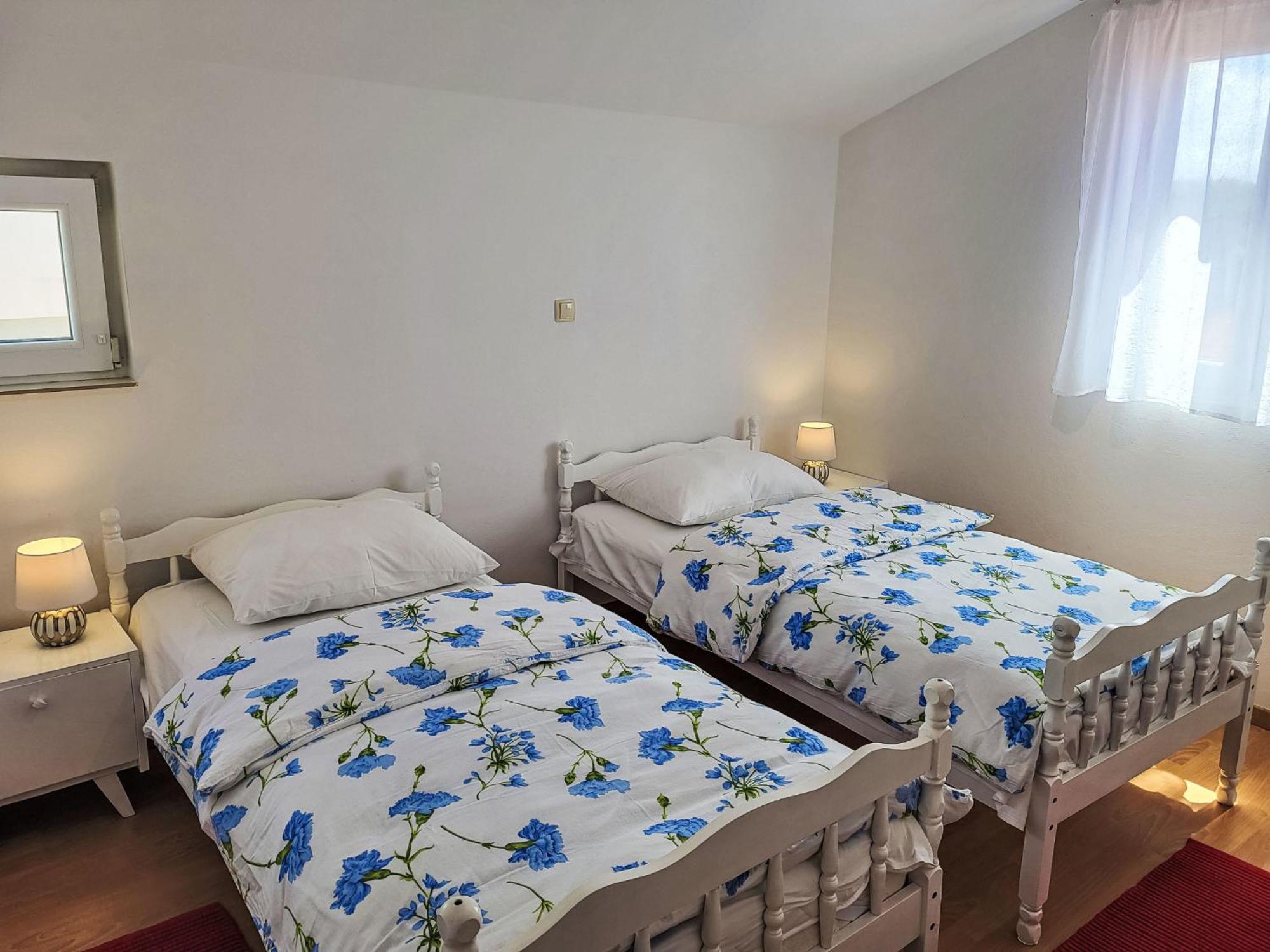 Apartment Ana - Big351 By Interhome トゥラニ エクステリア 写真
